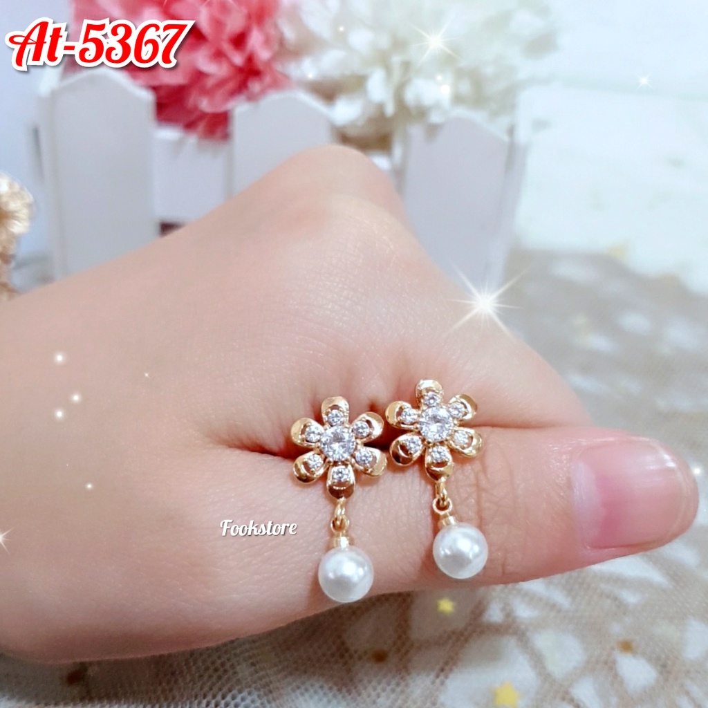 Anting Model Tusuk/Stud Motif Kupu Permata Warna Perhiasan Xuping