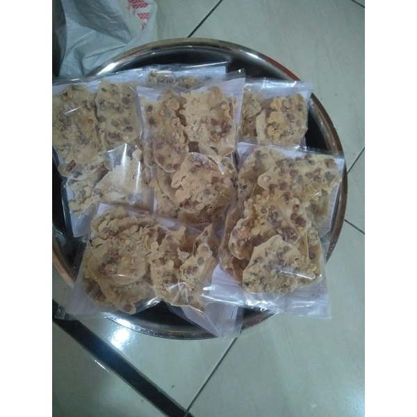 

rempeyek kacang