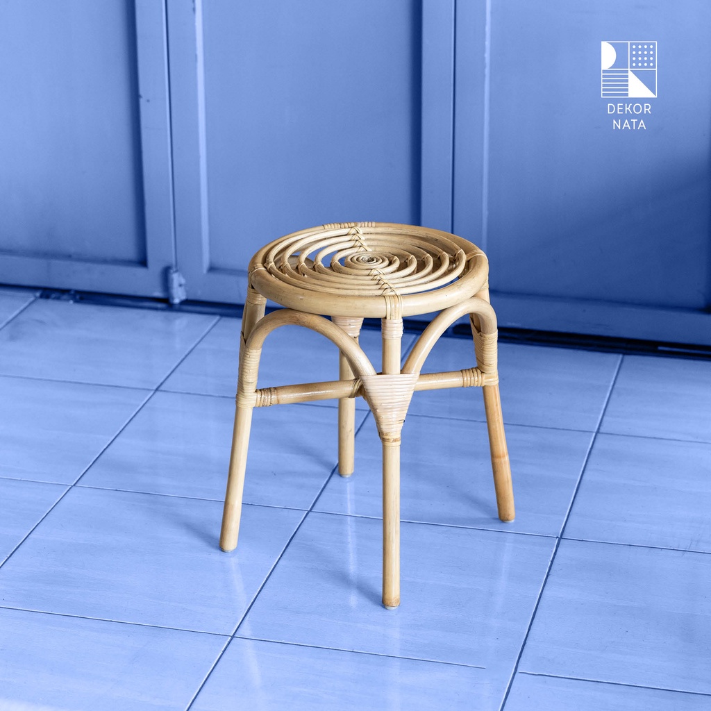 Dekornata Ula Rattan Stool / Kursi Rotan / Kursi Teras / Bangku Rottan / Kursi Bakso