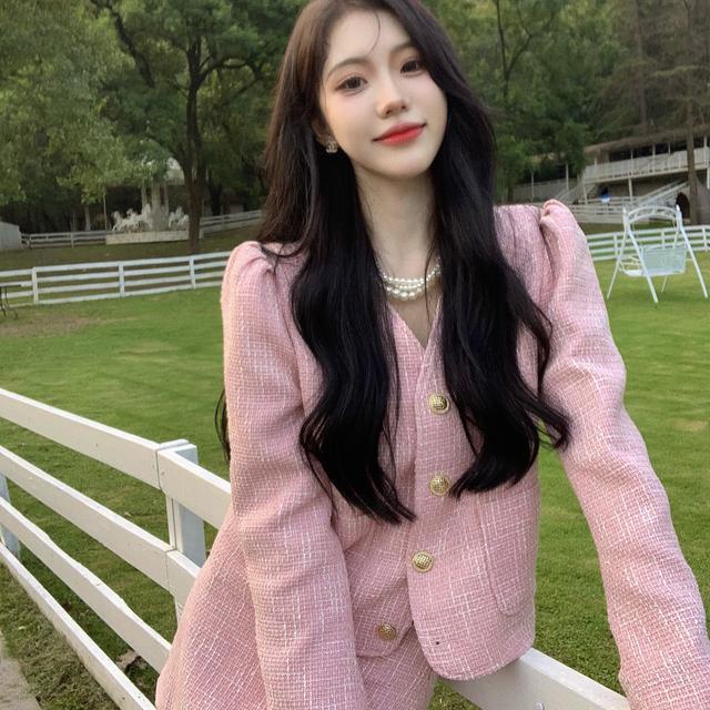 Setelan one-piece Suhao tepat ~ Setelan wewangian kecil merah muda dengan mantel pendek lengan kembung + set dua potong rok pinggang tinggi