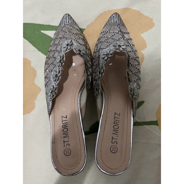 heels merk ST.MORITZ ukuran 38