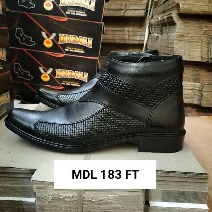 Sepatu kulit Medali  pria PDH boots polri TNI security guard PNS sepatu kerja formal