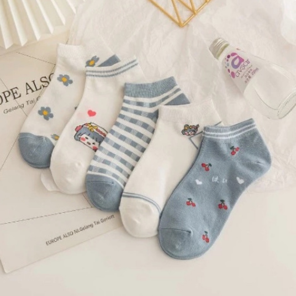 5 Pasang Kaos Kaki Wanita Motif Lucu Nyaman Ankle