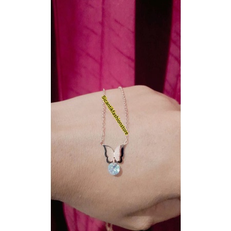 KALUNG TITANIUM WANITA LIONTIN KUPU KUPU MATA SATU TRENDING LAPIS EMAS 18K PERHIASAN KOREA KEKINIAN KALUNG WANITA KOREA VIRAL FASHION STYLE WANITA KOREA KALUNG WANITA BERKUALITAS IMPORT LIONTIN KUPU KUPU ROSE DAN GOLD