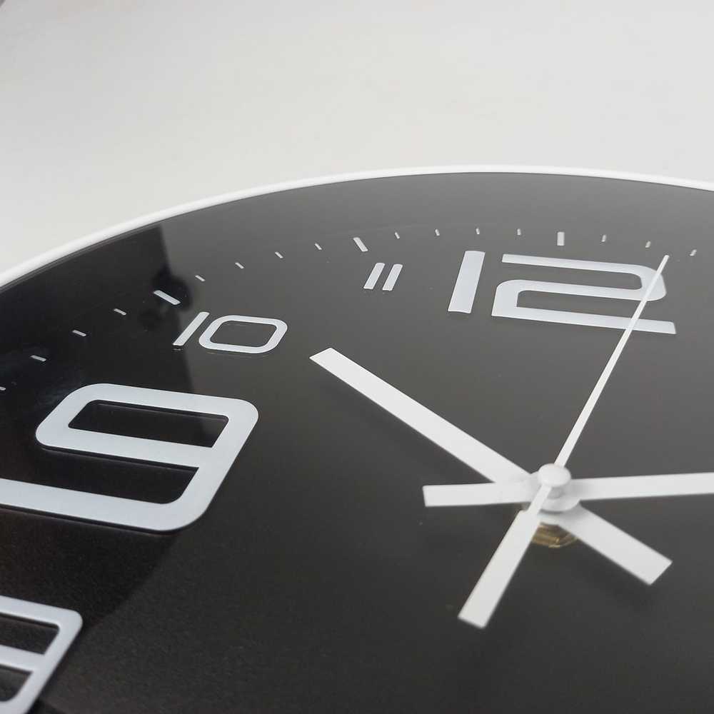 Jam Dinding Bulat Quartz Creative Design Modern - H6588