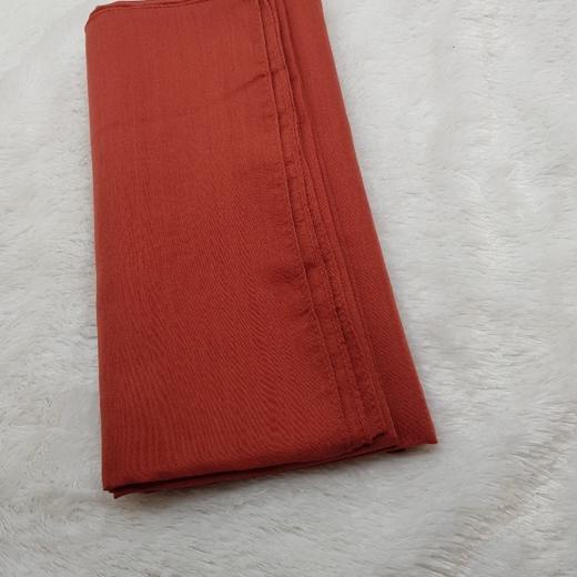 Restock kerudung jilbab segi empat bahan PARIS VOAL PREMIUM anti letoy bisa untuk sekolah warna mera