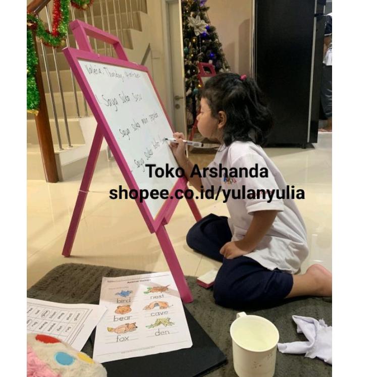 

MODEL KERENB♔ Papan Tulis 60x80 / white board ukuran besar+ standing gratis spidol+ penghapus Murah Meriah