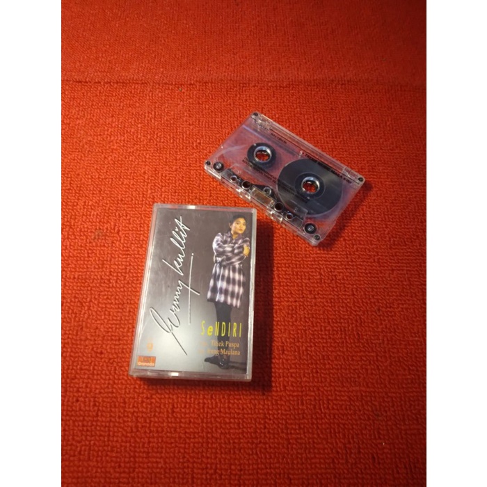Ermy Kullit - Sendiri (kaset pita)
