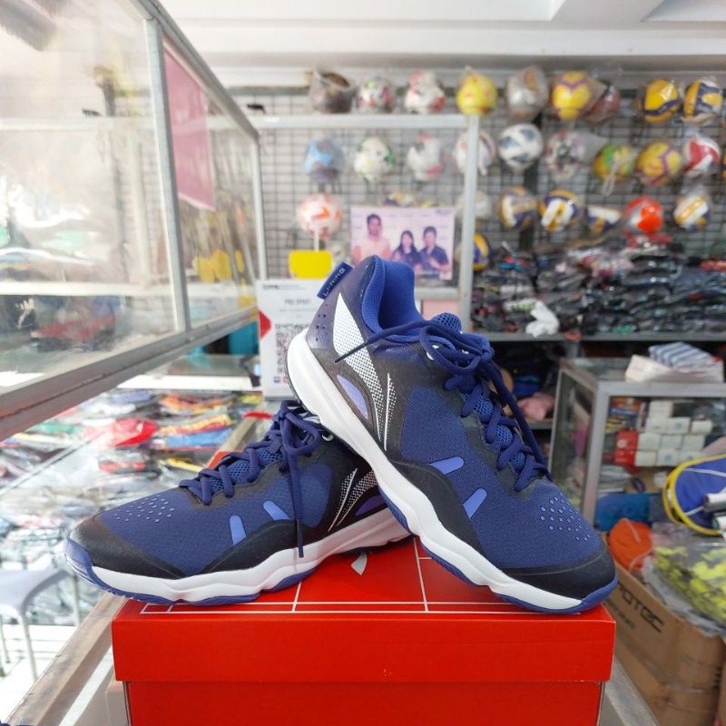 Sepatu Badminton Lining Ranger Lite SE