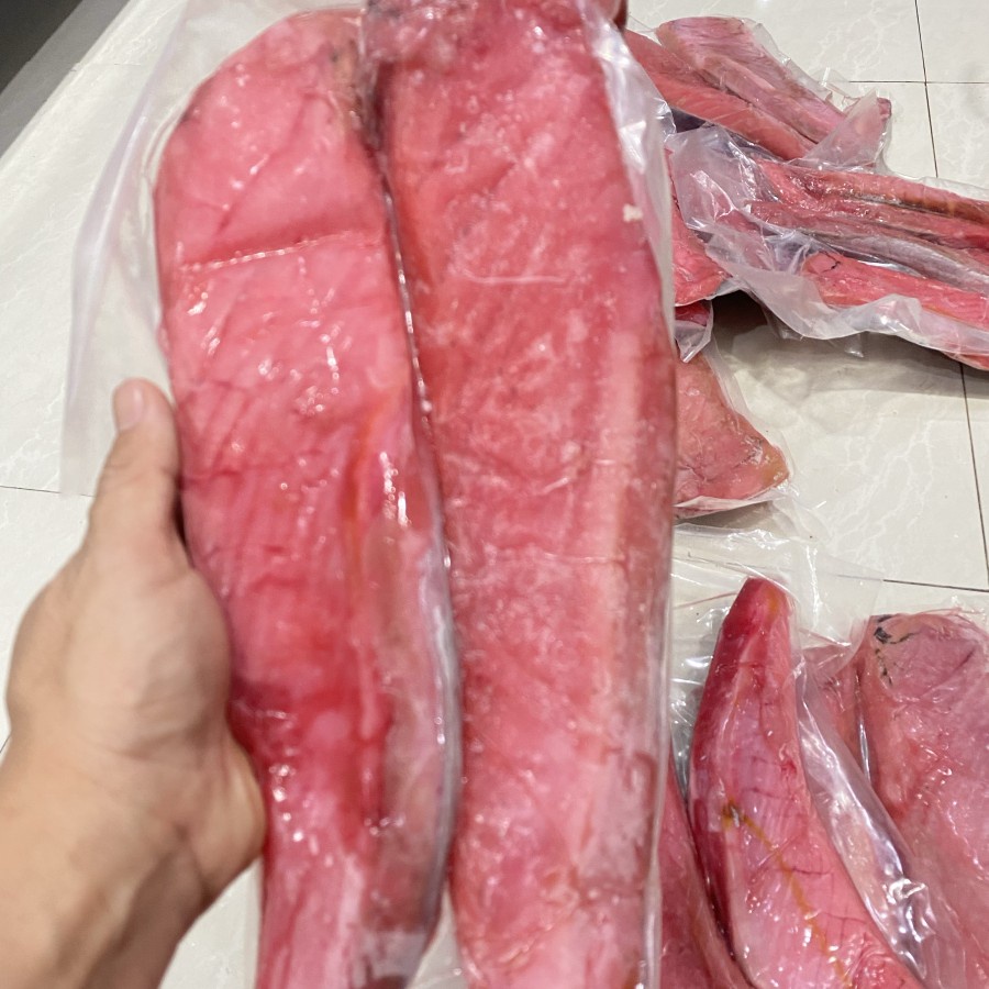 

TUNA FILLET BELLY / TUNA BELLY / PERUT TUNA KEMASAN 1 KG