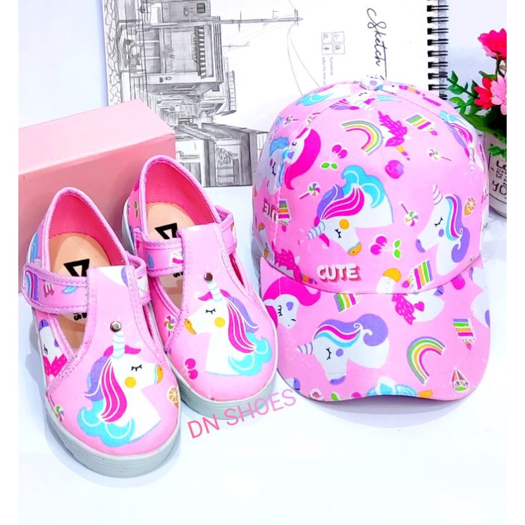 Paket Sepatu Flat Shoes Anak Topi Anak Perempuan Paket Sepatu Pesta dan Topi Pet Anak Murah Lucu Karakter Unicorn Pink Cute