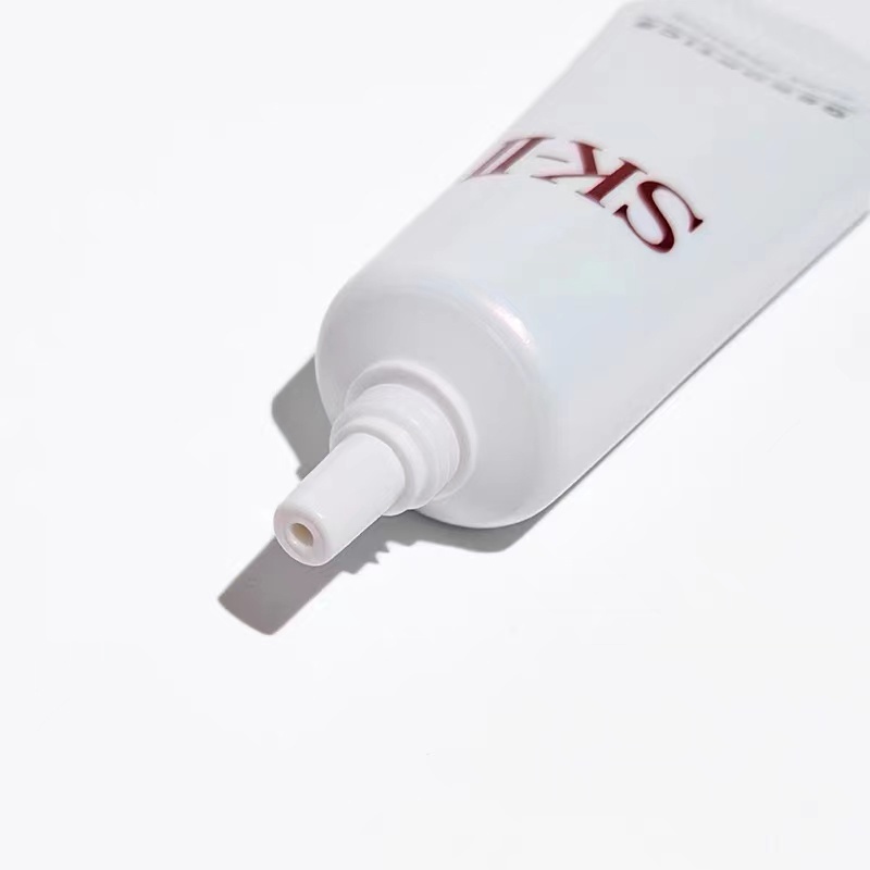 SK-II Genoptics Aura Essence (10 Ml)