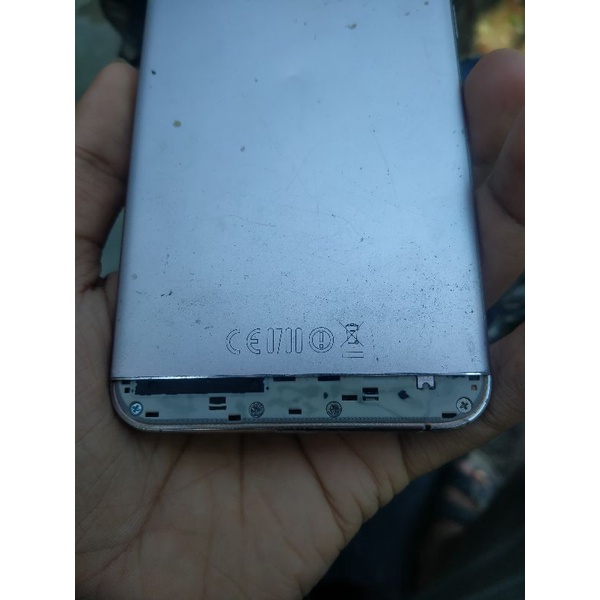 OPPO F1S ram 3/32.LCD Lokal.tutup backdour belakang gk ada.