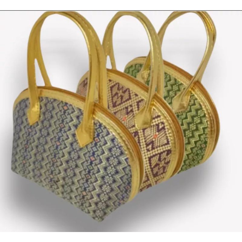 Tas tangan model kerang buat ke pesta