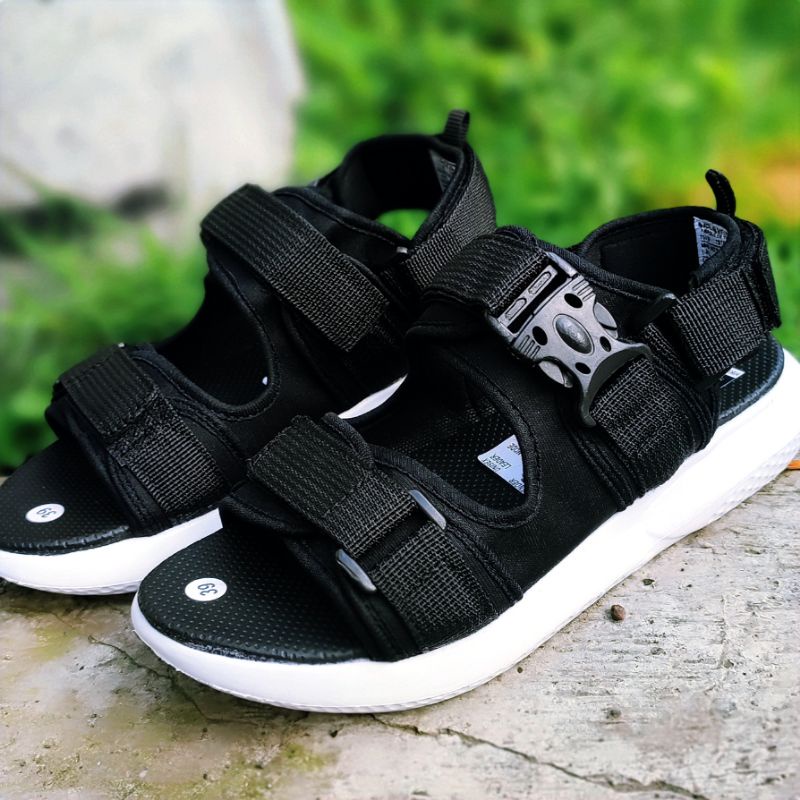 grosir sandal gunung premium