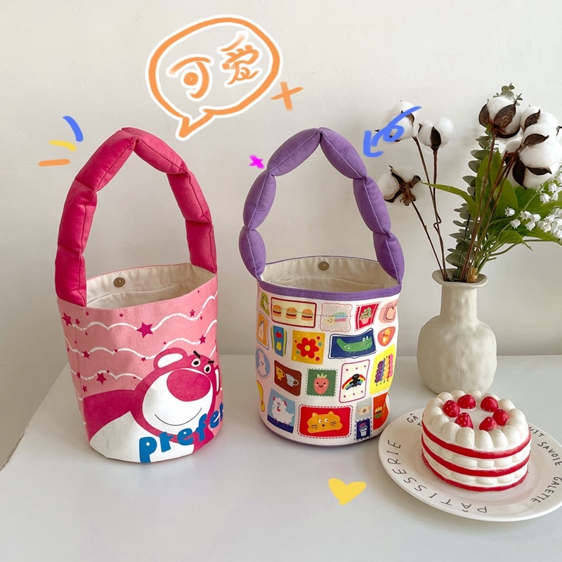 PILLOW BUCKET BAG / TOTE BAG MOTIF LOTSO BUNGA ESTETIK / TAS PIKNIK / TAS FASHION OOTD / TAS LUCU IMUT / TAS WANITA KOREA / AGNES HANDLE BAG / KOREAN PILLOW HAND BAG / TAS MINI KOREA TRENDING VIRAL / TAS LUCU IMPORT / TAS TRAVEL PREMIUM QUALITY