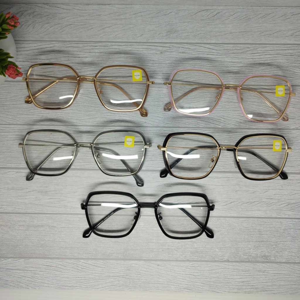 Kacamata Photocromic Pria dan Wanita Frame Kotak Lensa Normal Korean Style Retro Lensa Anti UV
