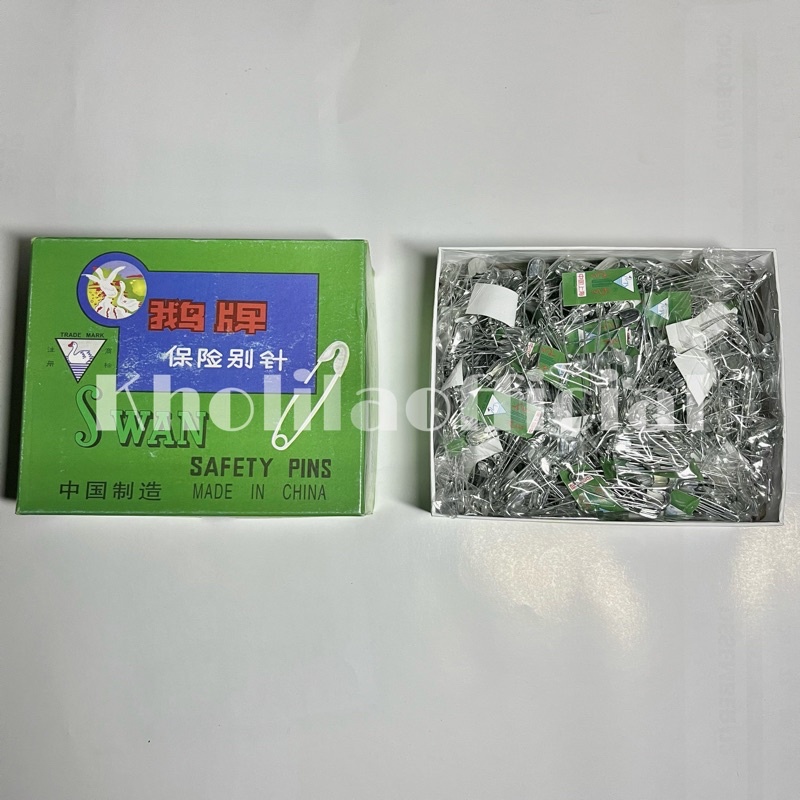 

PENITI BAJU SWAN ISI 72 CARD