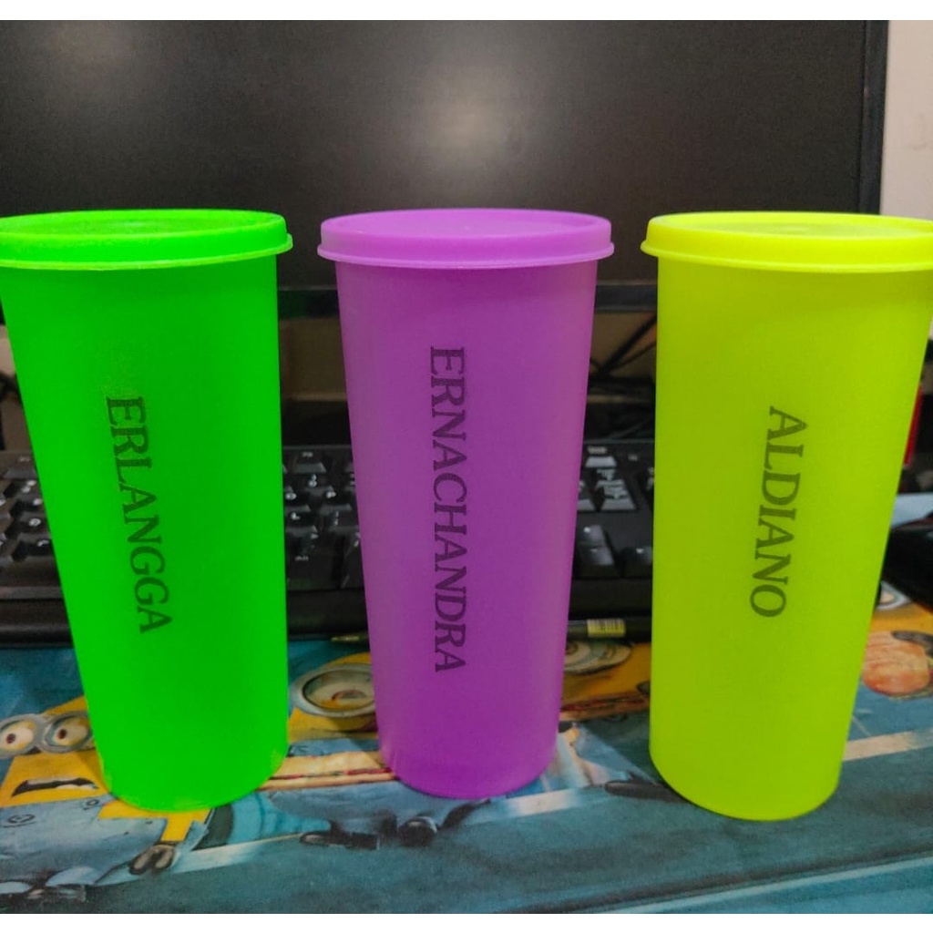 SOUVENIR GELAS PLASTIK PLUS TUTUP WARNA WARNI TUMBLER PLASTIK COLOURFULL CUSTOM NAMA