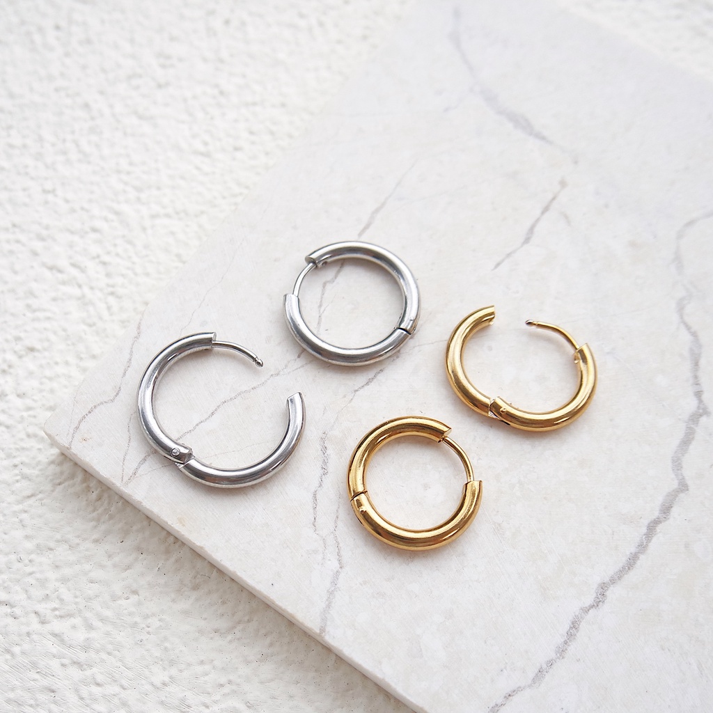 (ANTI KARAT) BAILEY EARRINGS / HOOPS/ HUGGIES EARRINGS - STAINLESS STEEL (SEPASANG)