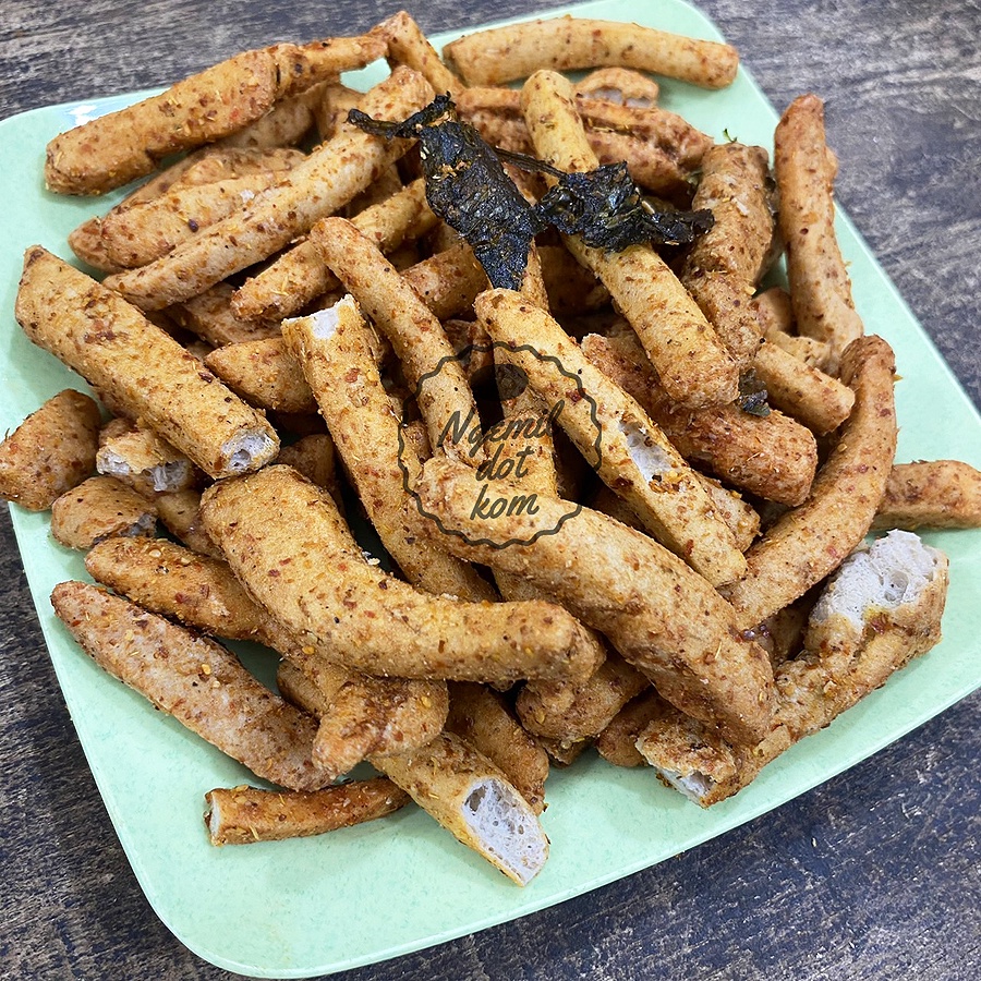 

STIK BASRENG 500gr / BASRENG PEDAS DAUN JERUK / BAKSO GORENG STICK / STIK BASO GORENG