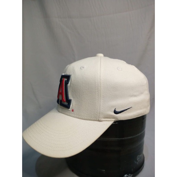 Topi Caps Built Up Nike (Second Ori)