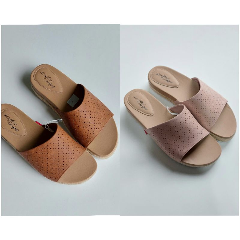 Sandal Payless by Dexflex Comfort Sookie (Sz 35) / Harga Normal 459.000