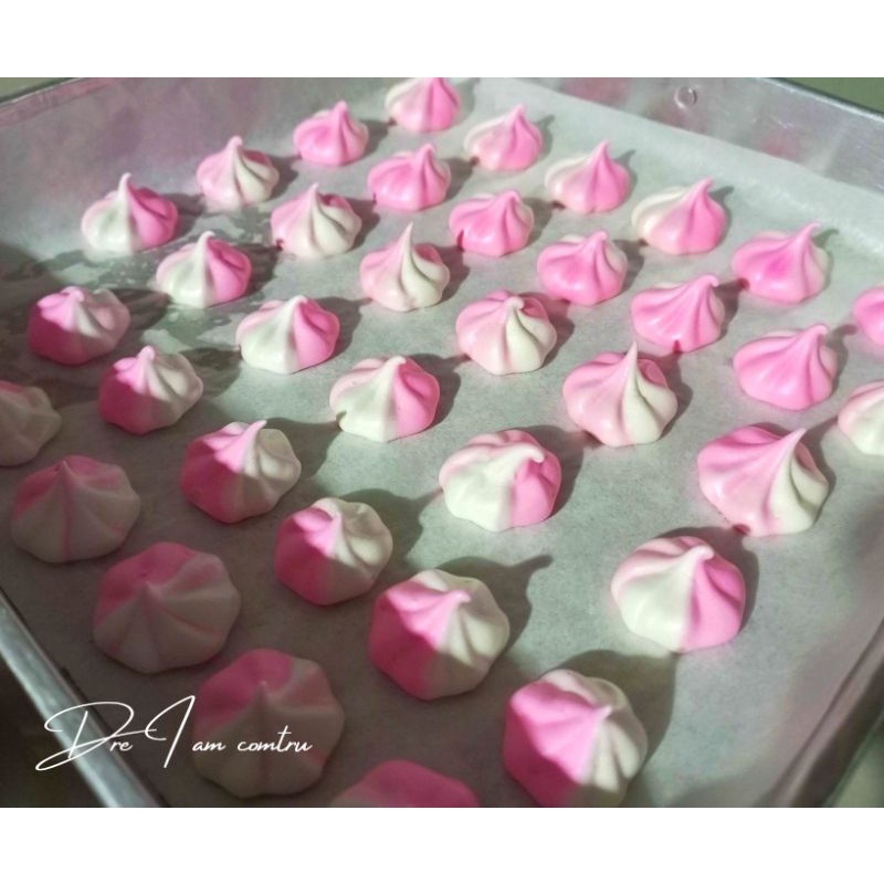 

KUE BUSA PRANCIS MERINGUE COOKIES TANPA CREAM OF TARTAR