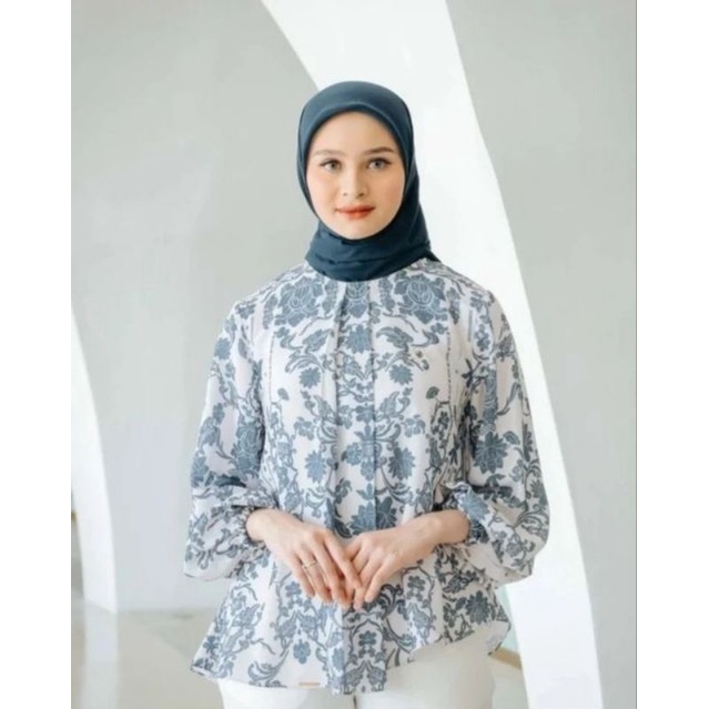 KIANNA BLOUSE NAVY (M) By Klamby