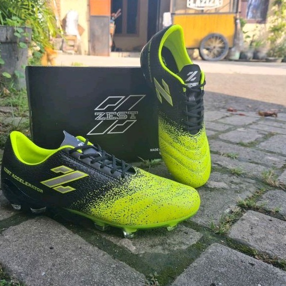 SEPATU BOLA BERKUALITAS FOR ZEST