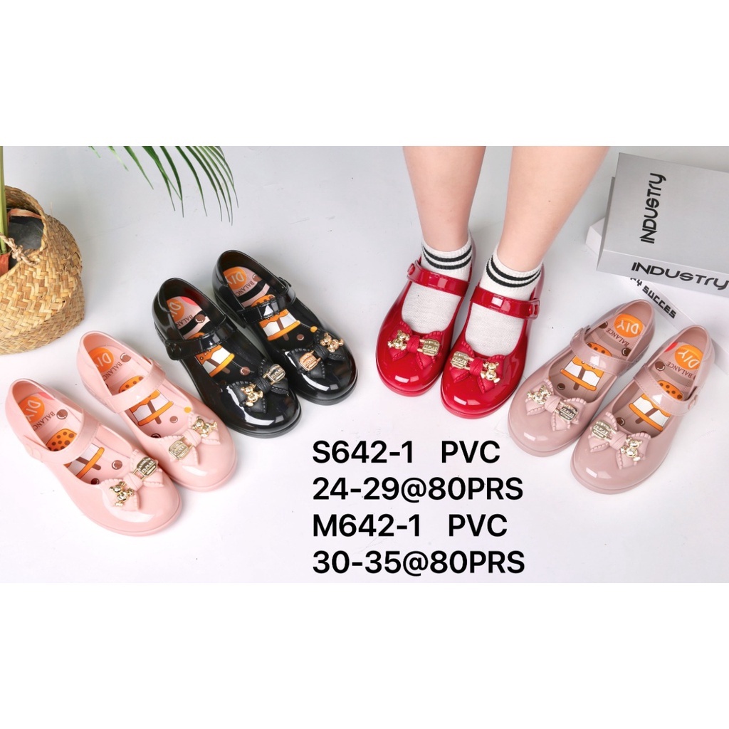 Sepatu Anak Perempuan / Sepatu Pesta Anak Import Balance 642-1