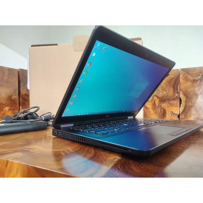 Leptop Dell Latitude E5470 Core i5 / Ram 8GB,Backlite Super Murah Bergaransi