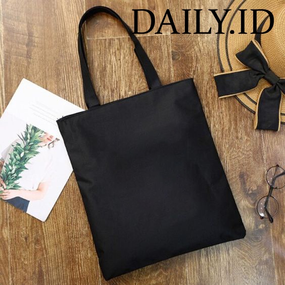 TOTEBAG HITAM POLOS KANVAS UKURAN 30X40 (LIMITED)