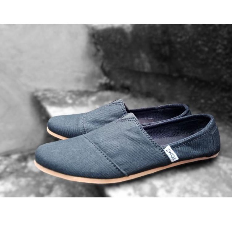 Paling Dicari SEPATU SLIP ON PRIA CASUAL KANVAS - SEPATU SLOP PRIA SLIP ON MURAH