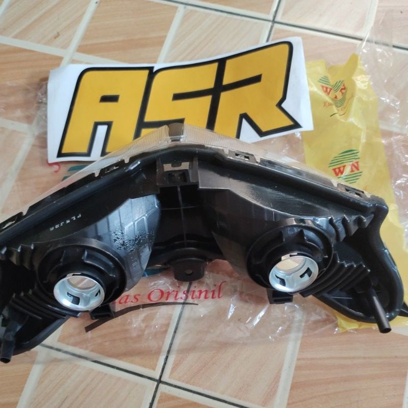Reflektor lampu depan honda blade new