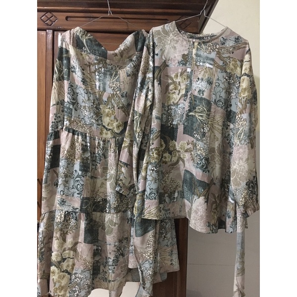 Set mona syar’i by mE