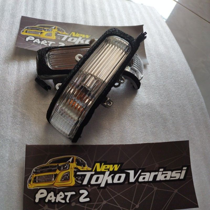 Lampu Sen Spion Innova V / Fortuner / Alphard/ Hilux Berkualitas
