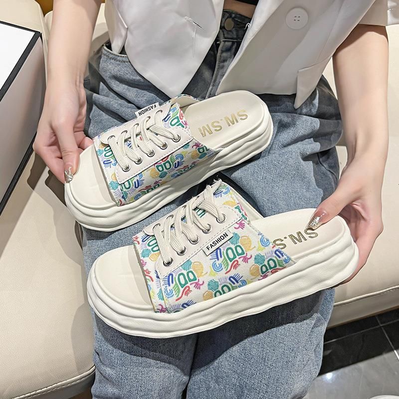 SN8271 - Sepatu Half Sneaker Fashion Wanita