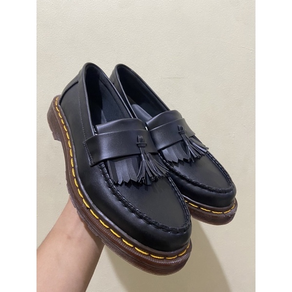 LOAFERS ADRIAN TASSEL
