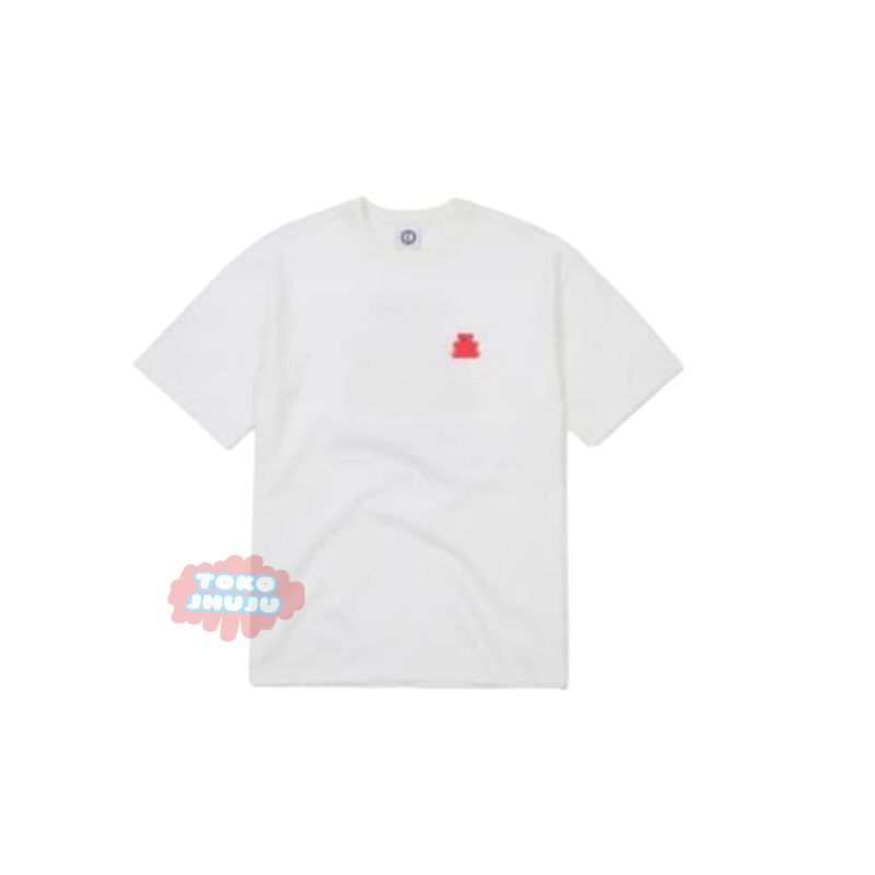 Kaos Hyunjin Stray Kids Siluet Beruang Merah Logo