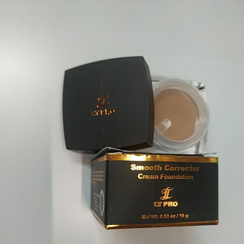 LT PRO SMOOTH CORRECTOR CREAM FOUNDATION - 15 G