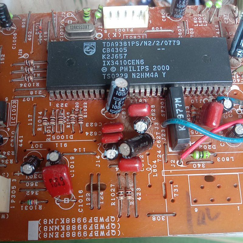 TDA9381PS N2 2 0779 IC TV SHARP TDA 9381