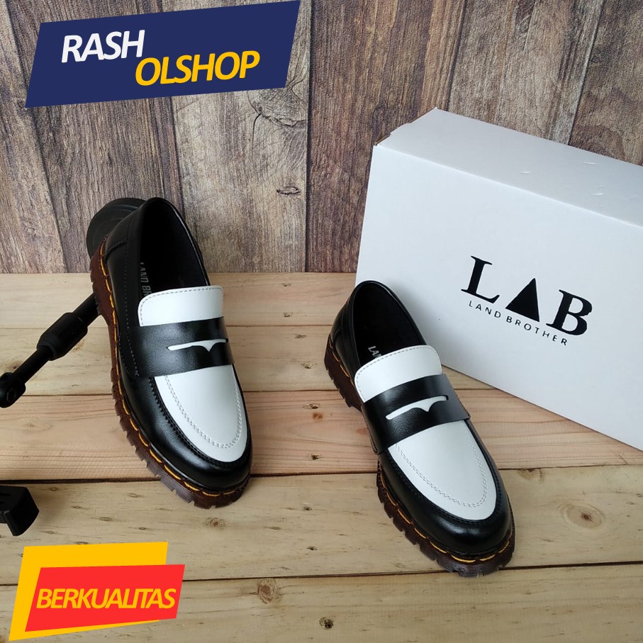 Sepatu Loafer Wanita Kombinasi Sepatu Dokmart Wanita Hitam Putih