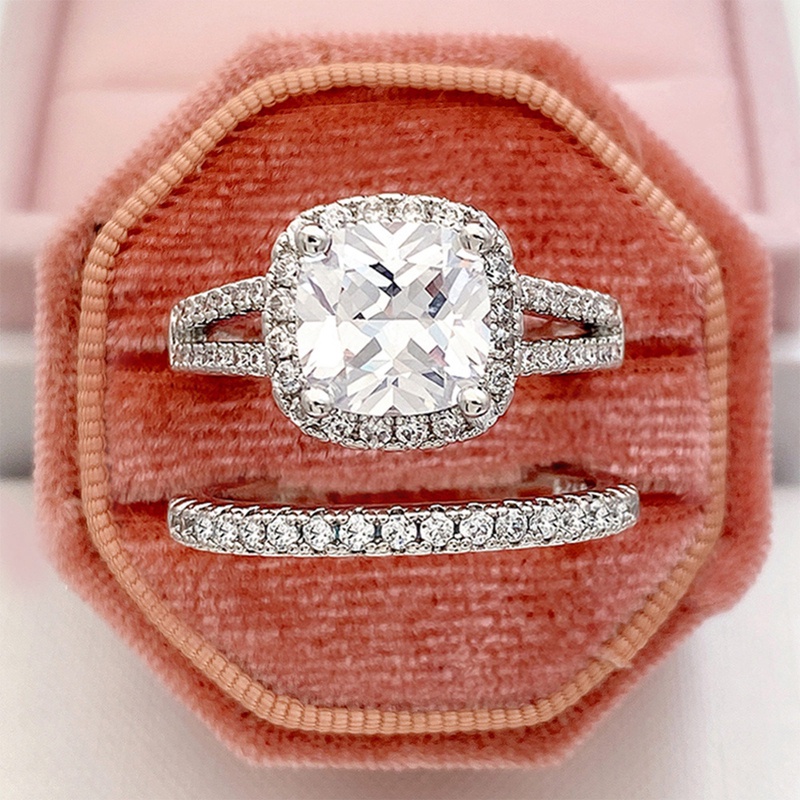 2pcs /Set Cincin Desain Akad Untuk Wanita Warna Silver Berkilau Kristal Cubic Zirconia Perhiasan Pesta Pernikahan