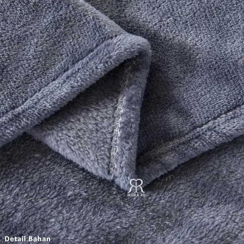 Selimut Polos Ukuran 150x200 / 180x200 cm | Selimut Ivoria | Selimut Livia Halus Lembut