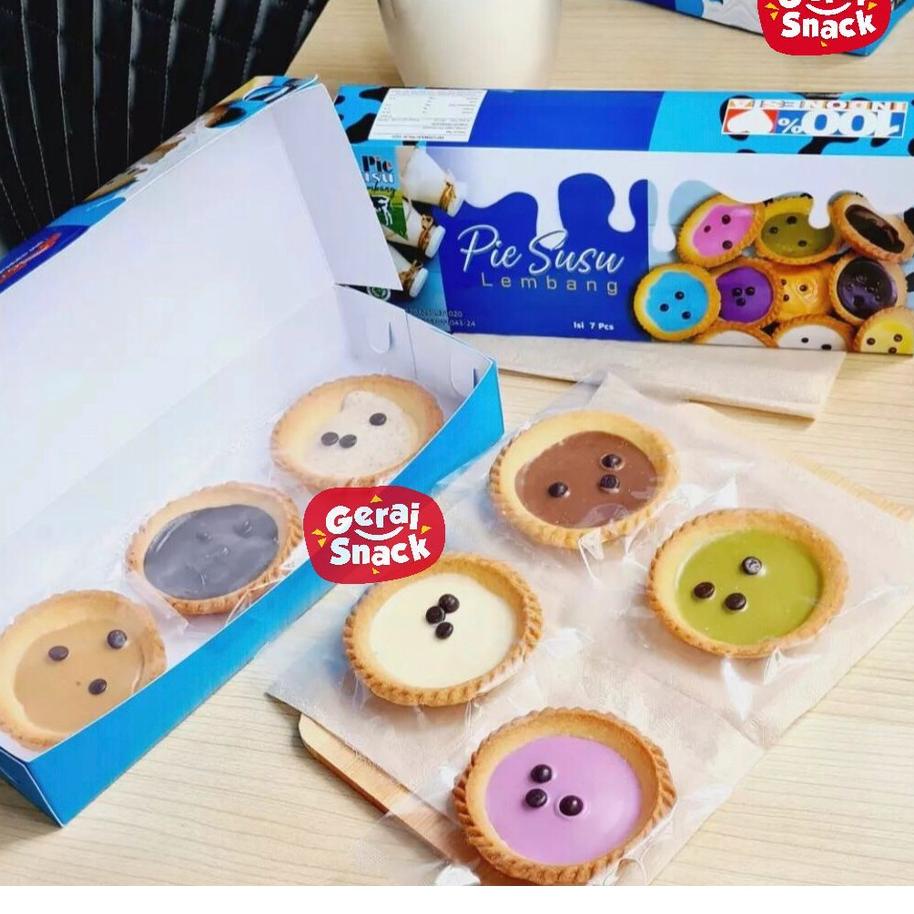 

Pie Susu Lembang Premium 1 Box isi 7 Pcs Oleh Oleh Khas Bandung Best Seller