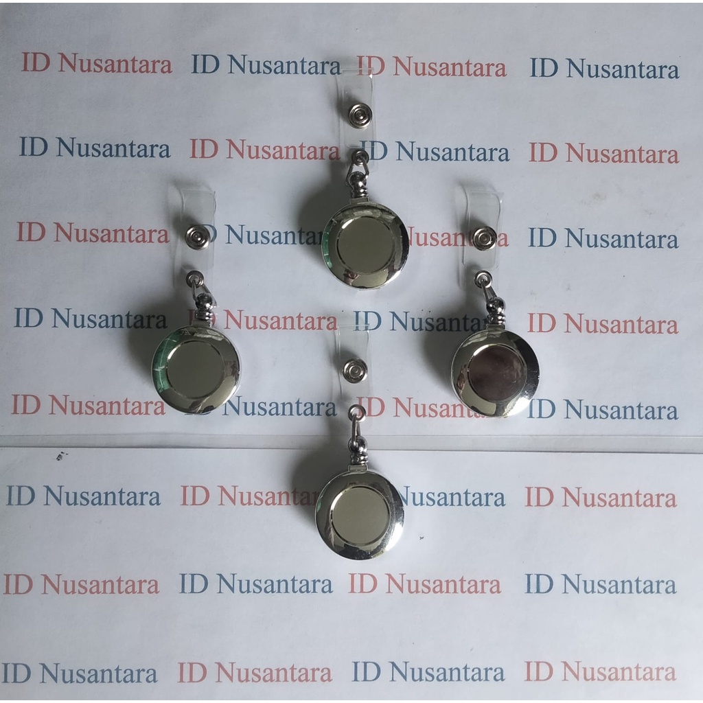 

Yoyo ID Card Chrome Silver