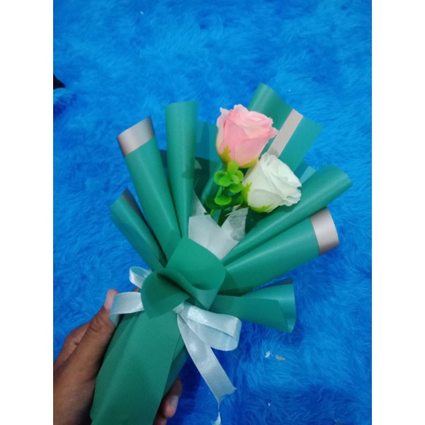 

buket bunga mini / buket hadiah / buket wisuda /buket murah / buket minimalis / buket unik