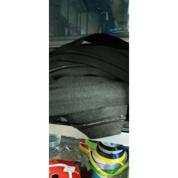 resleting tas ykk//resleting meteran