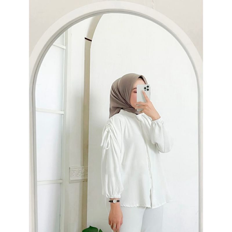 BLOUSE LENGAN SERUT CRINCLE- GAVI LENGAN SERUT CRINCLE BLOUSE